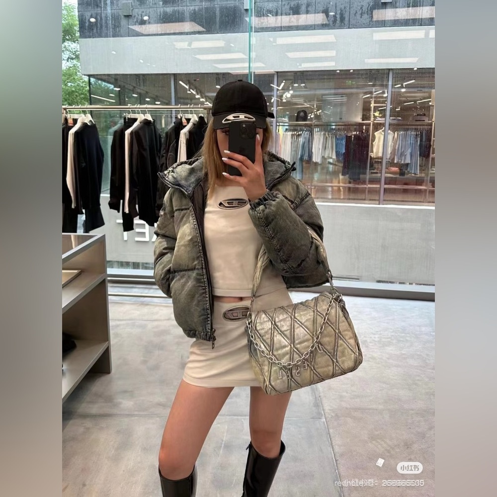 Diesel Charm-D Bag Size M - Denim Light Blue NWT✨ - Picture 7 of 8